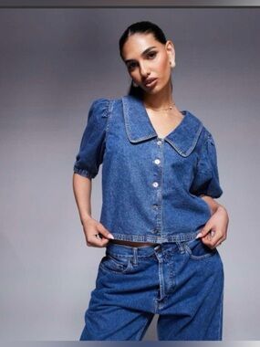 Calligraphie Denim Button-Down Top with Wide Collar in Blue